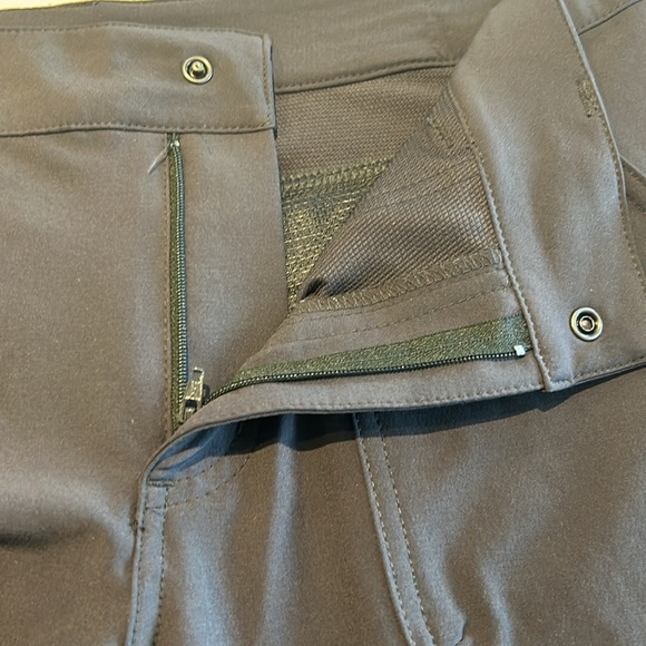 Columbia Convertible Dark Grey Pants Women’s Size 10 - Picture 4 of 16